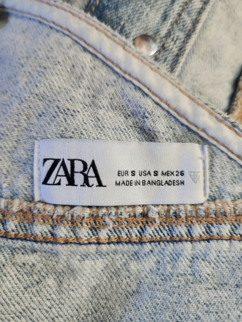 Zara One-Shoulder Denim Asymmetrical Crop Top, Small - Picture 3 of 4